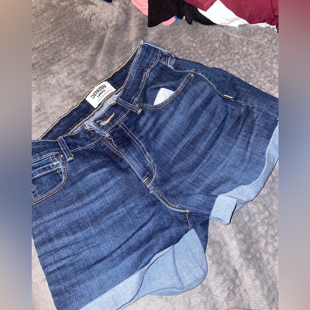Levi’s shorts